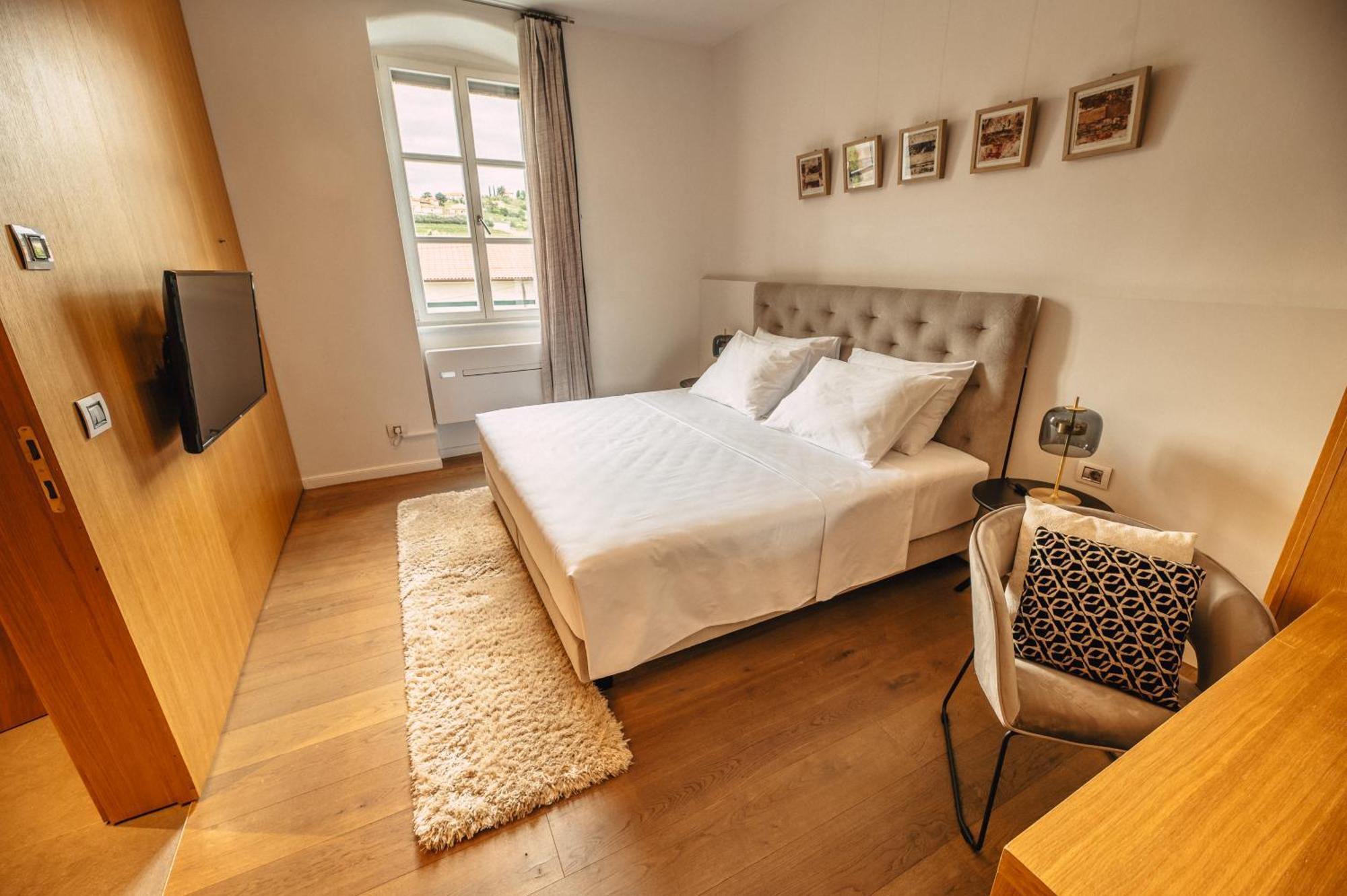 Hotel Gredic Dobrovo