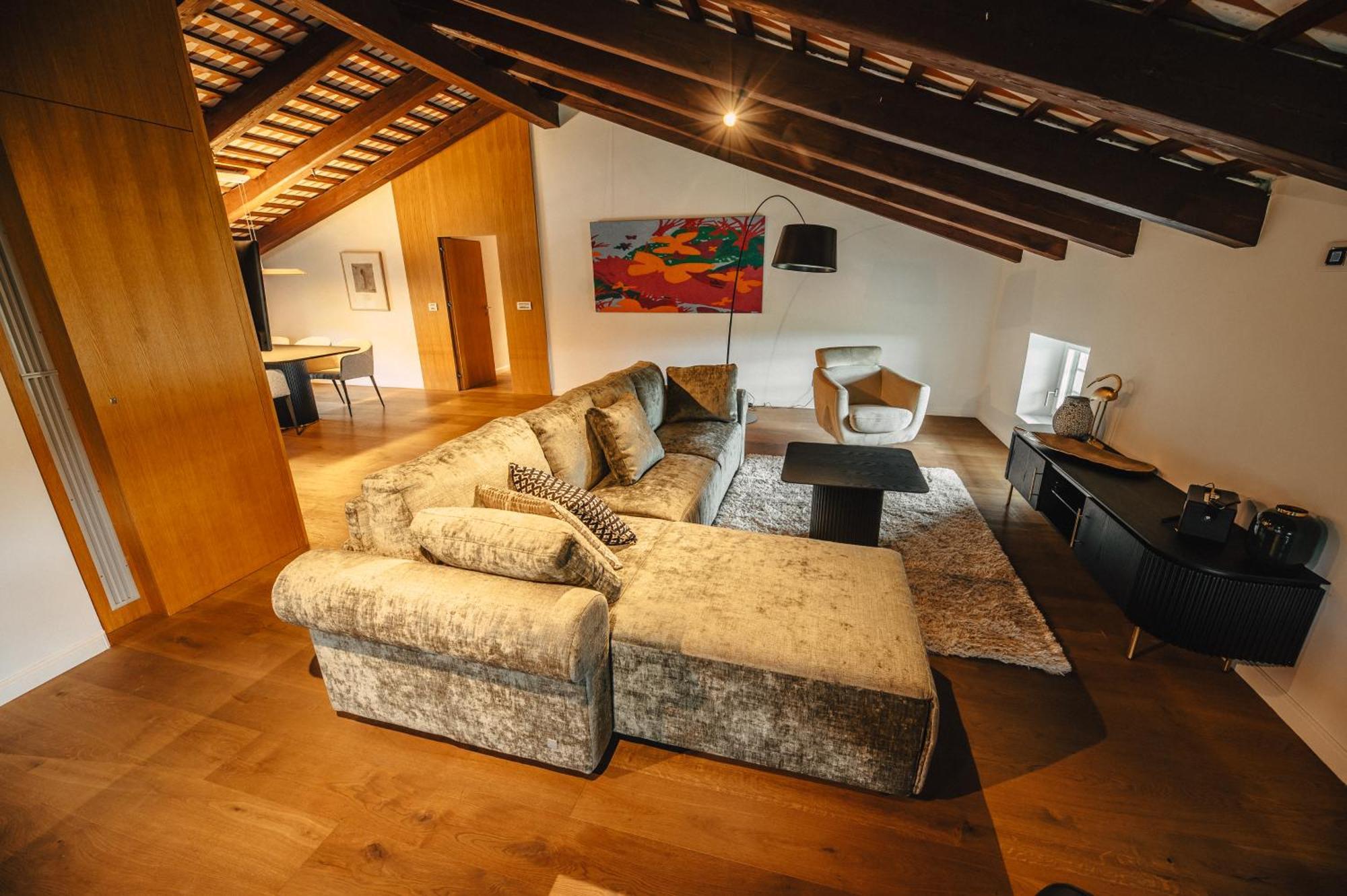 Hotel Gredic - Romantic Vineyard Escape